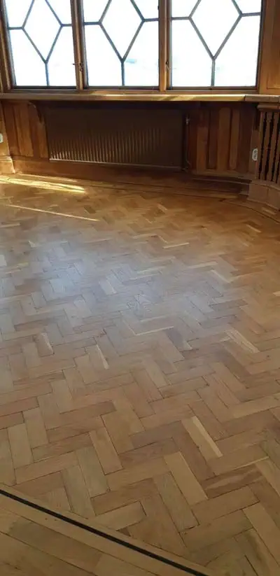 Golvslipning golvrenovering stavparkett